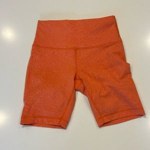 Lulu biker shorts